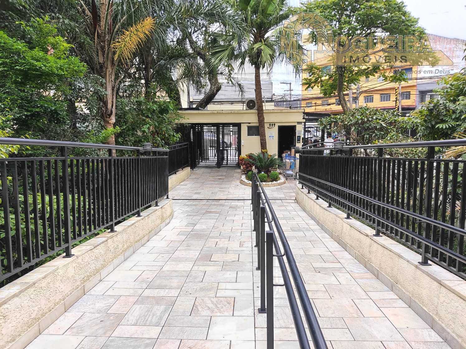 Apartamento 2 Dormitórios c/ 1 Suíte - Picanço