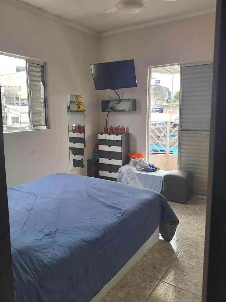 Ótimo Sobrado com 3 dormitórios  1 suíte  Cidade Jardim Cumbica