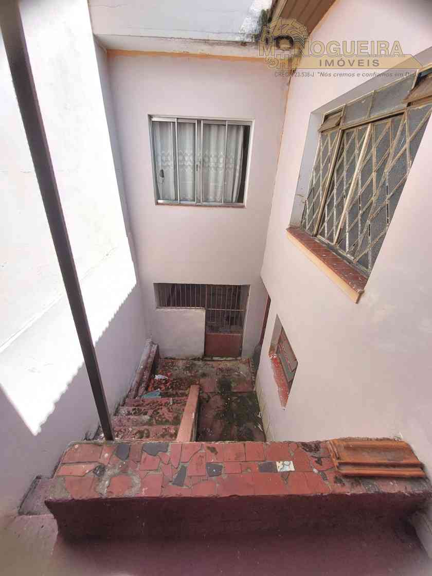 Cassa térrea antiga com terreno 250m² - Vila Barros