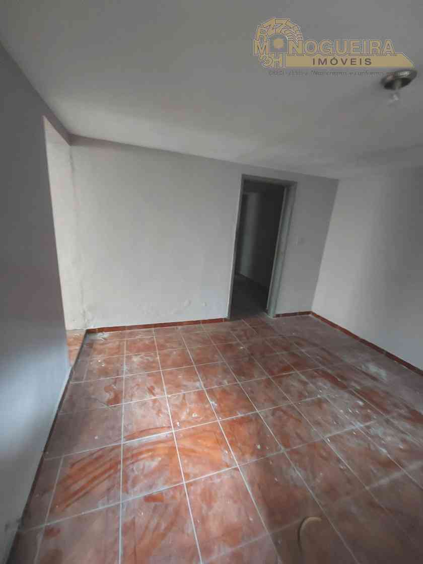 Cassa térrea antiga com terreno 250m² - Vila Barros