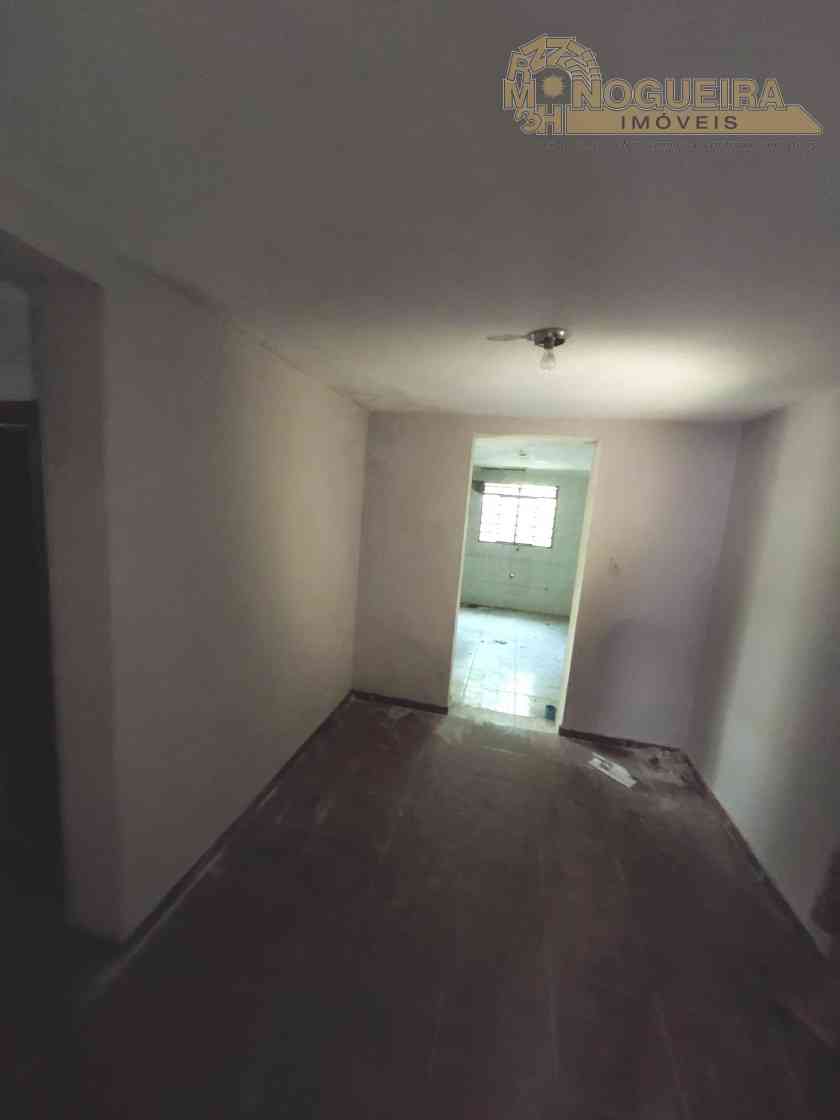 Cassa térrea antiga com terreno 250m² - Vila Barros