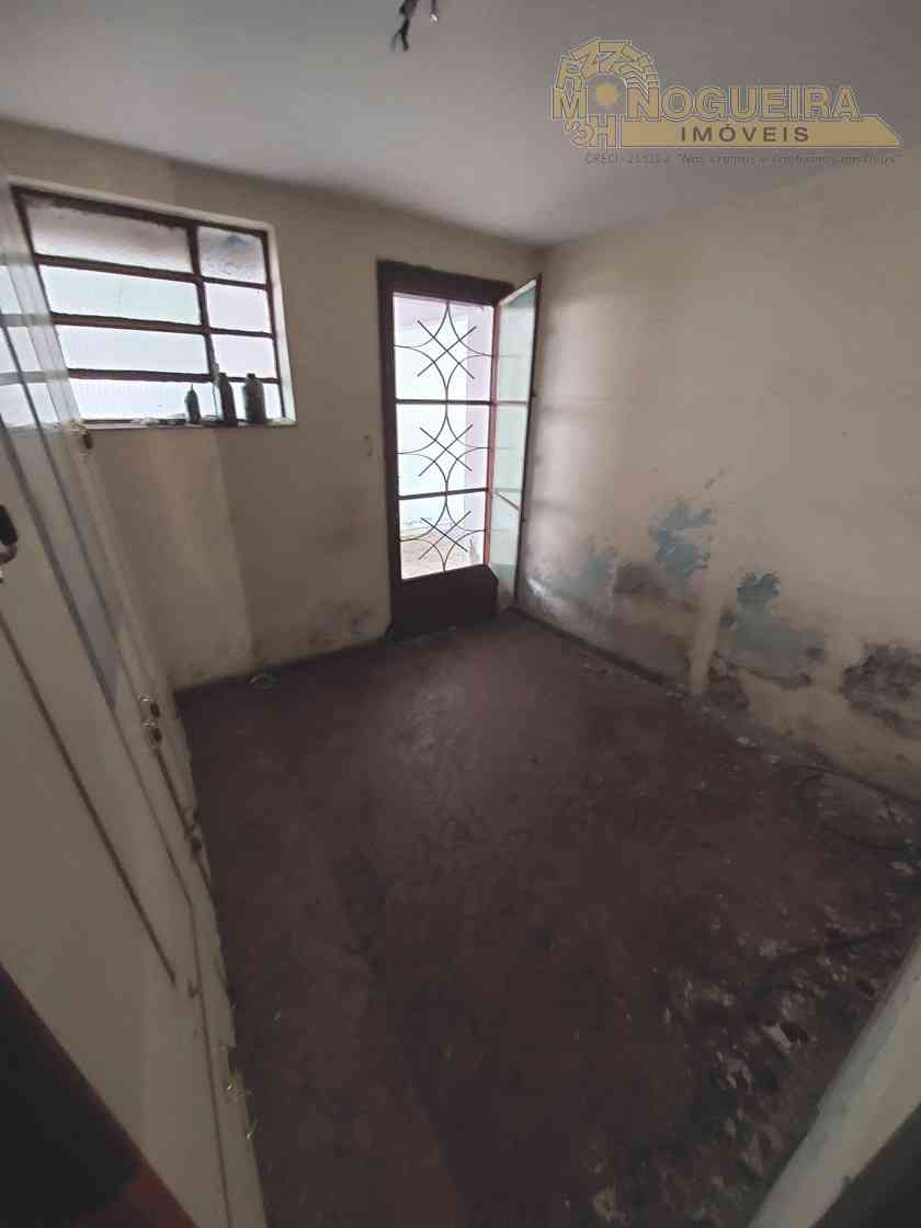 Cassa térrea antiga com terreno 250m² - Vila Barros