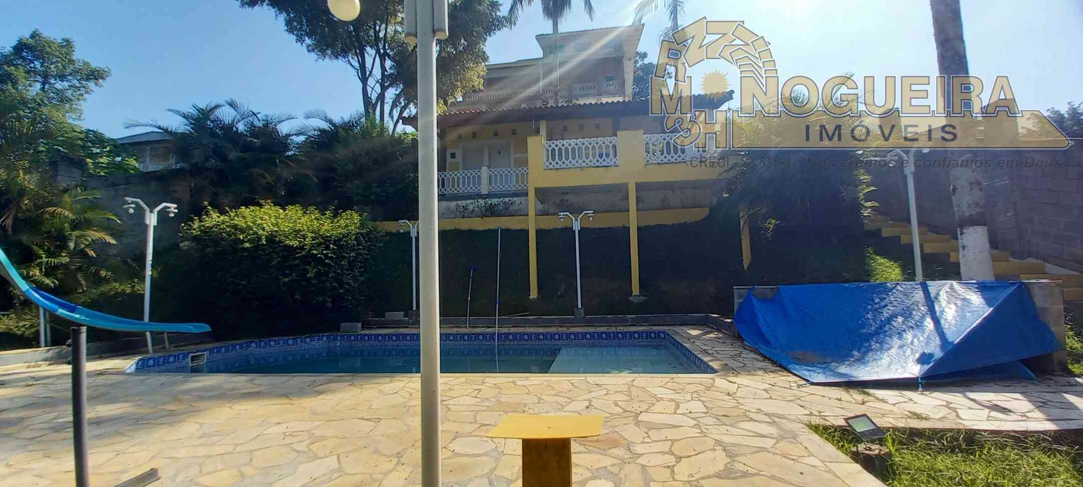Chácara em Igaratá com piscina