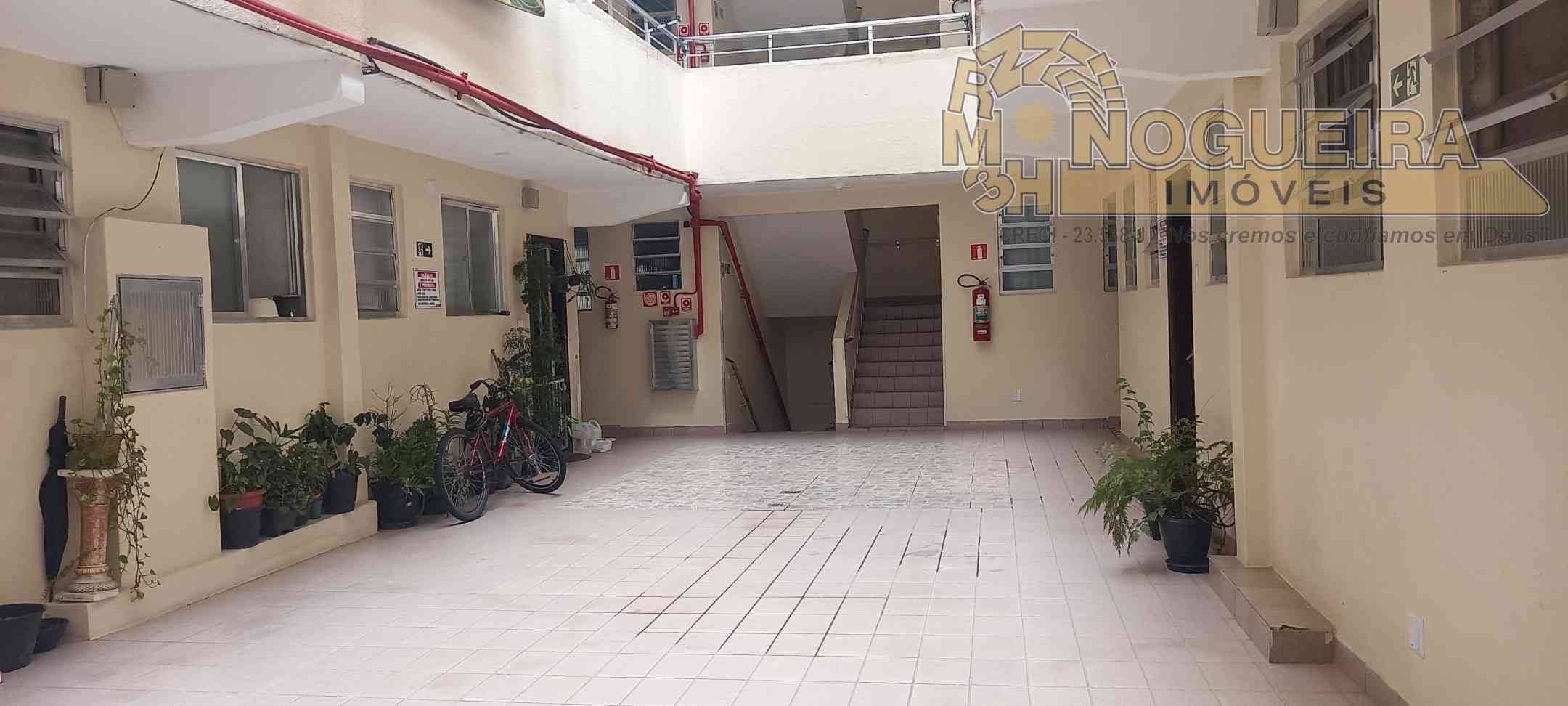 Apto Praia Grande com ar condicionado - Boqueirão