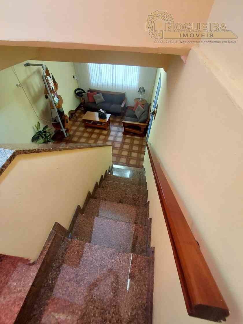 Sobrado no Jd. Bela Vista