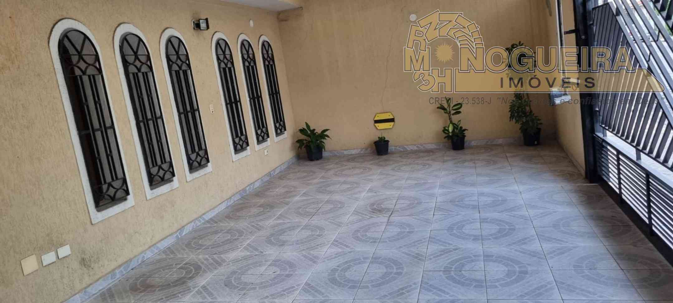 Sobrado 3 Domritórios c/ 1 Suíte - Vila Galvão