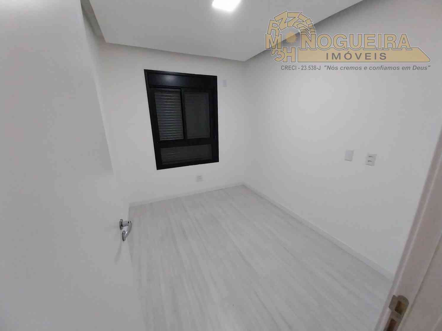 Apartamento 2 Dormitórios com 1 Súite - The Brick - Vila Augusta