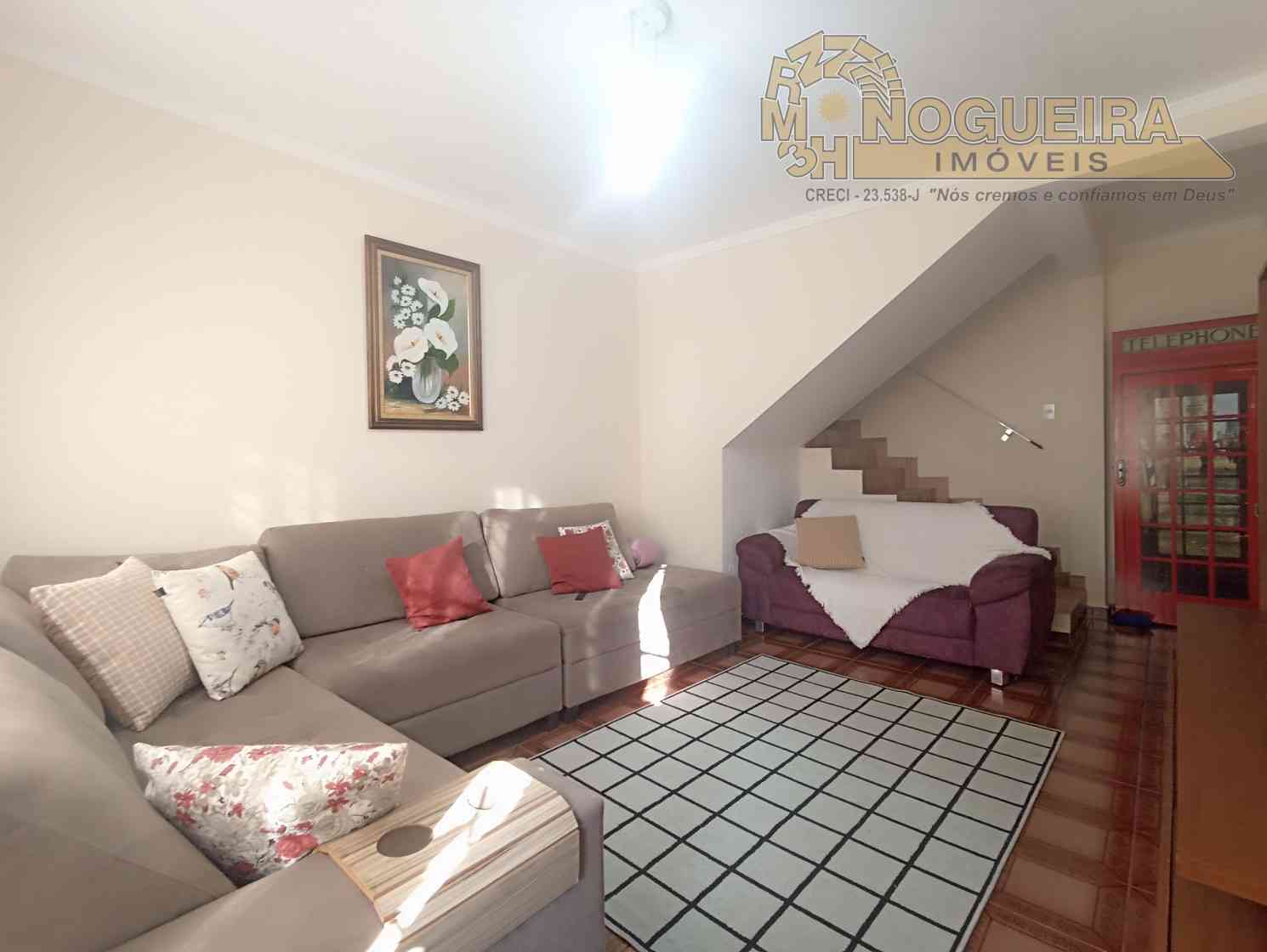 Sobrado a venda com 4 dormitórios