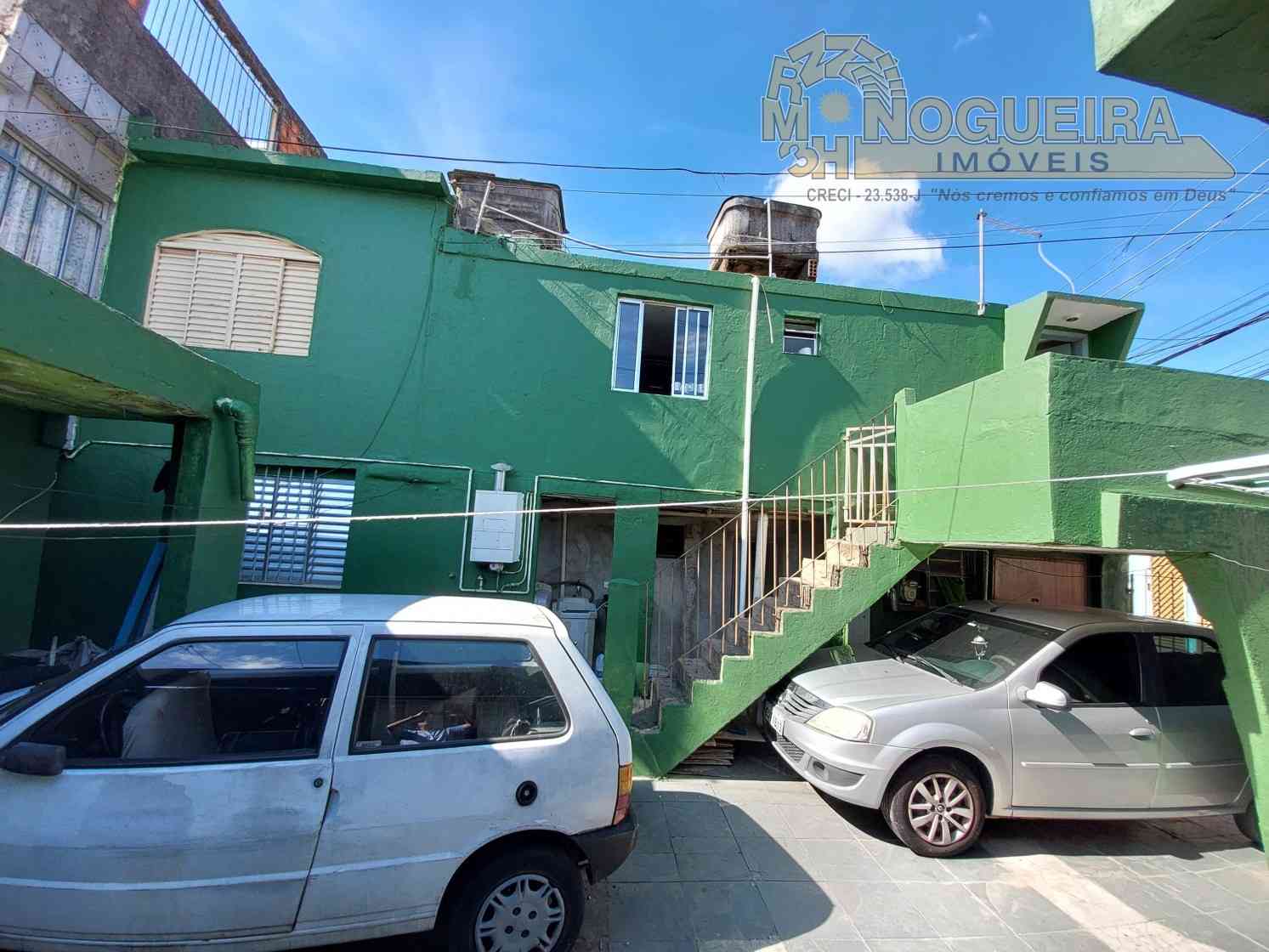 Terreno com 4 casas antigas bom para investir - Jardim Bela Vista