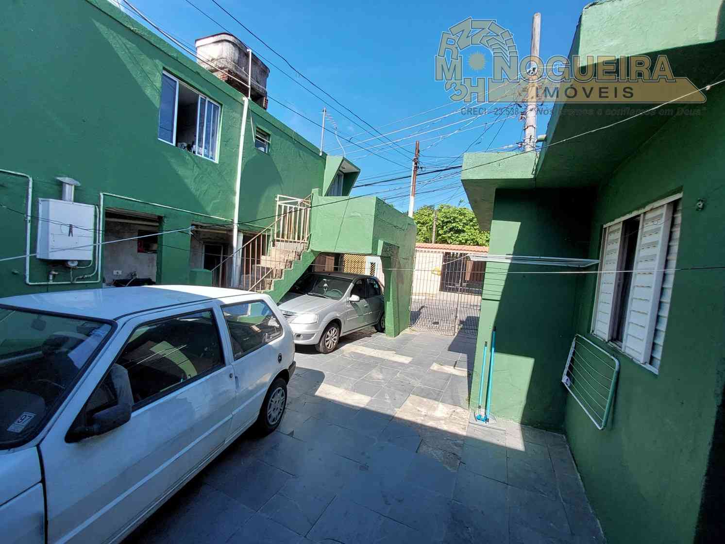 Terreno com 4 casas antigas bom para investir - Jardim Bela Vista