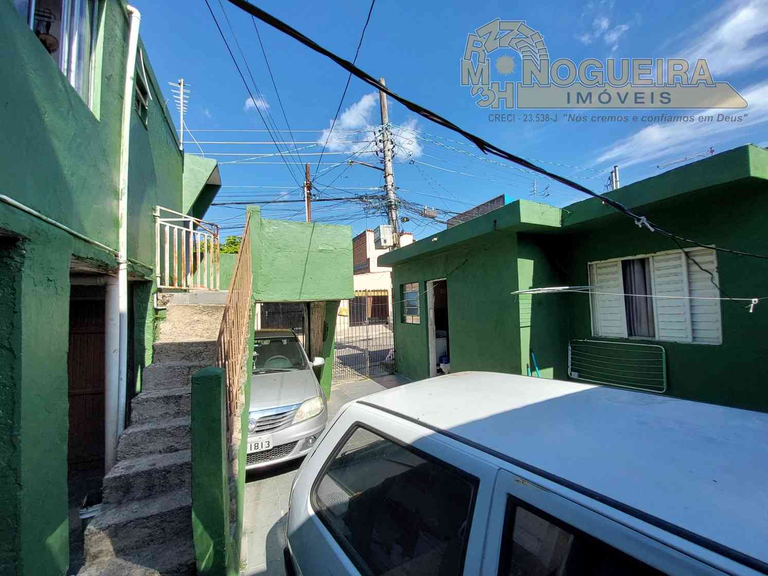 Terreno com 4 casas antigas bom para investir - Jardim Bela Vista
