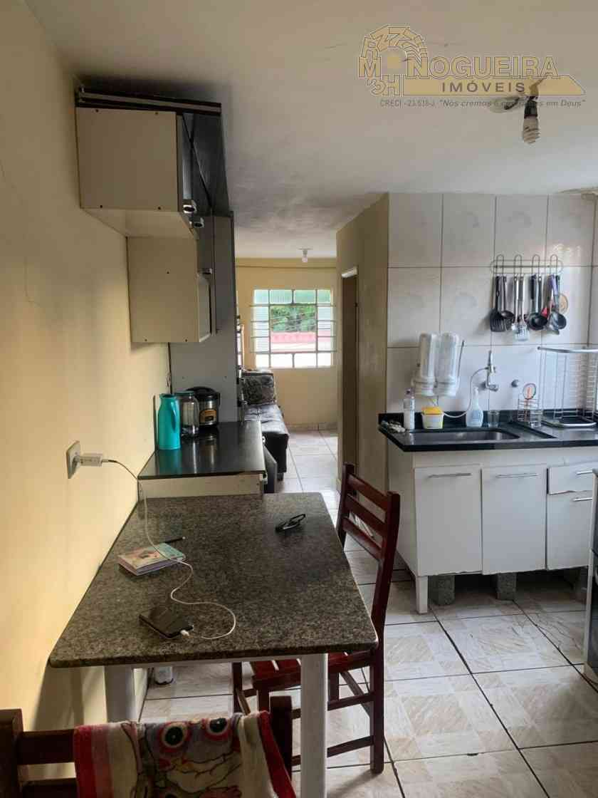 Terreno com 4 casas antigas bom para investir - Jardim Bela Vista