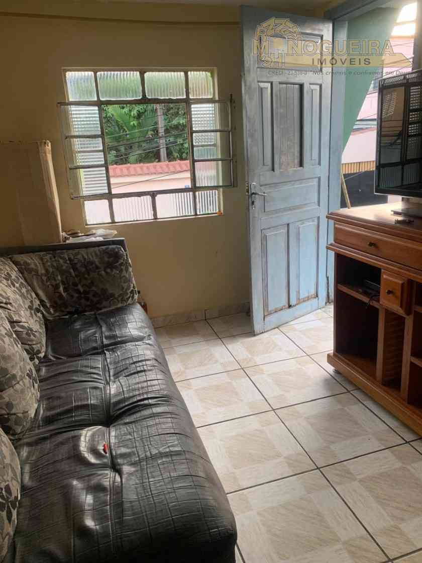 Terreno com 4 casas antigas bom para investir - Jardim Bela Vista