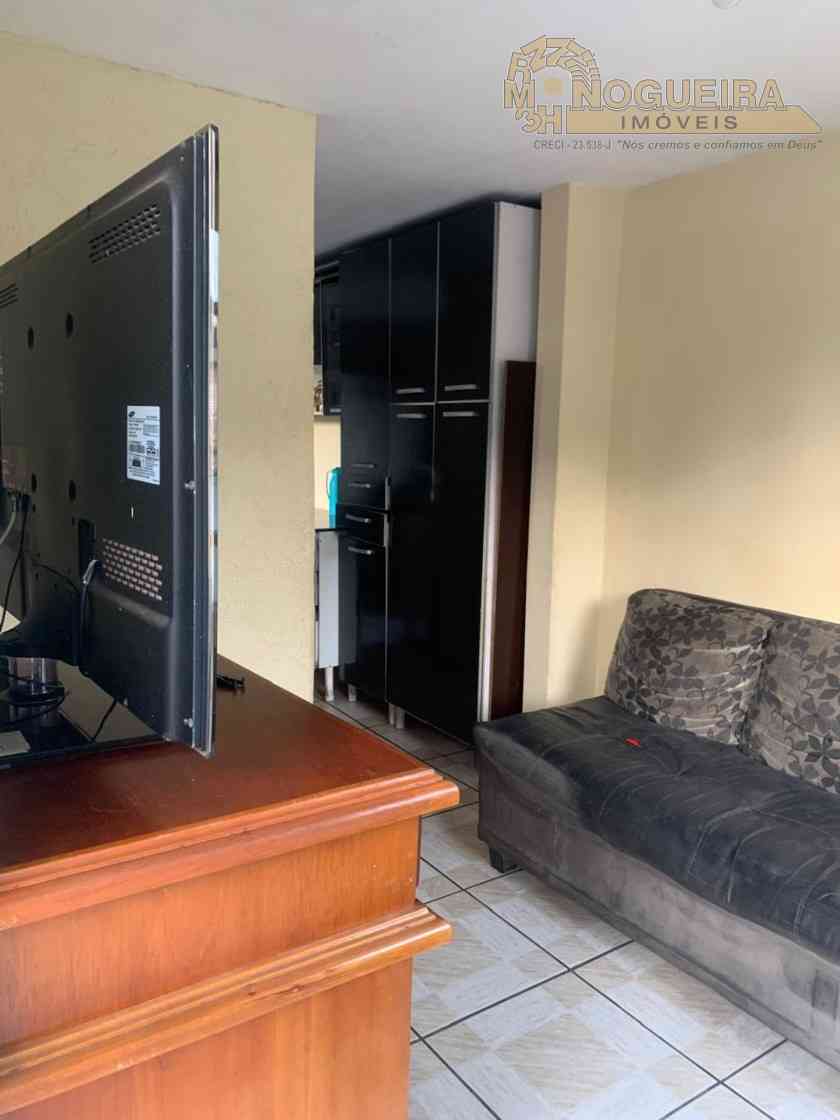 Terreno com 4 casas antigas bom para investir - Jardim Bela Vista