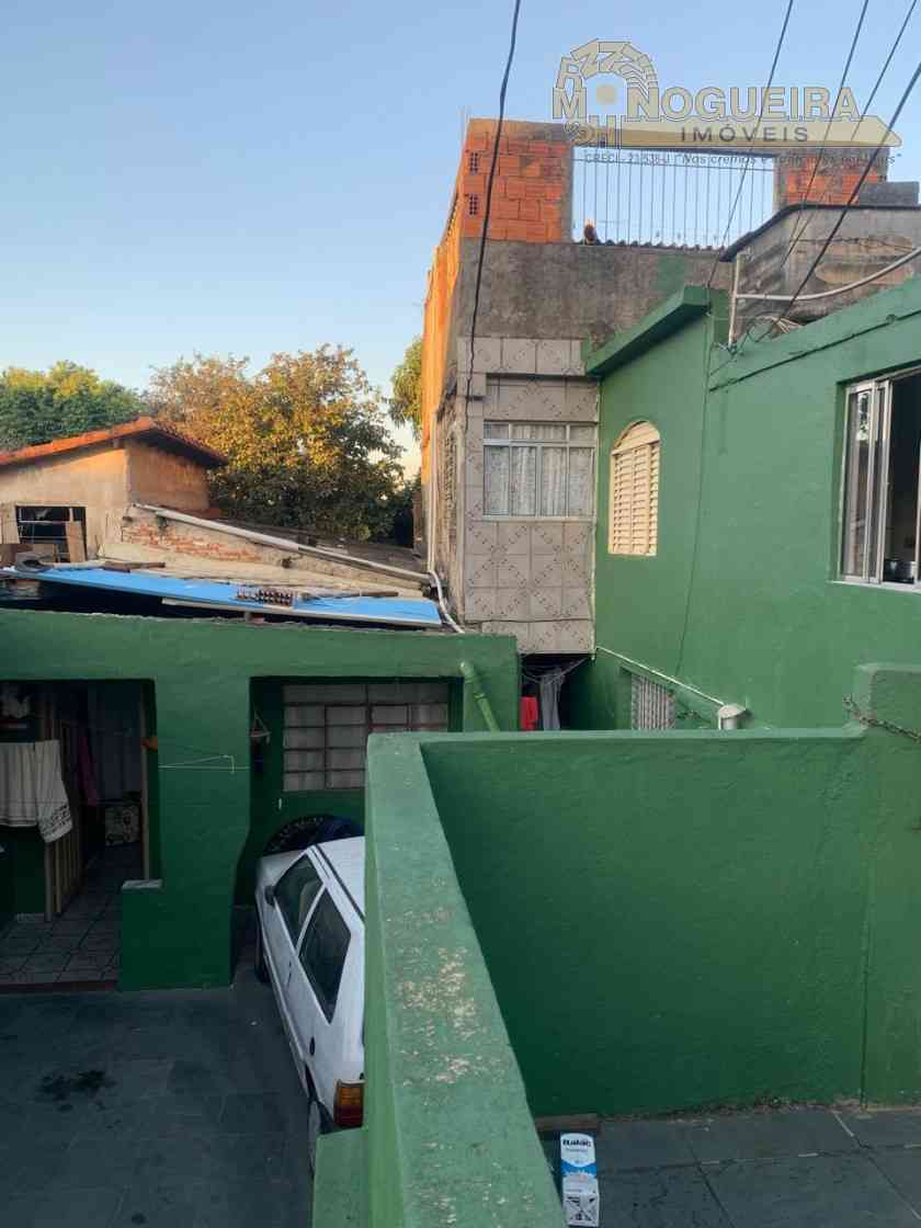 Terreno com 4 casas antigas bom para investir - Jardim Bela Vista