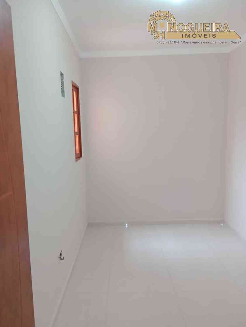 Casa Terrea 3 Dormitórios - Jardim Albertina