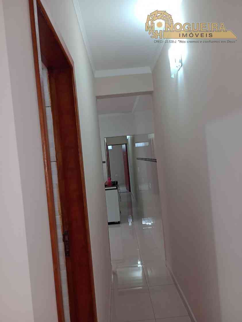 Casa Terrea 3 Dormitórios - Jardim Albertina