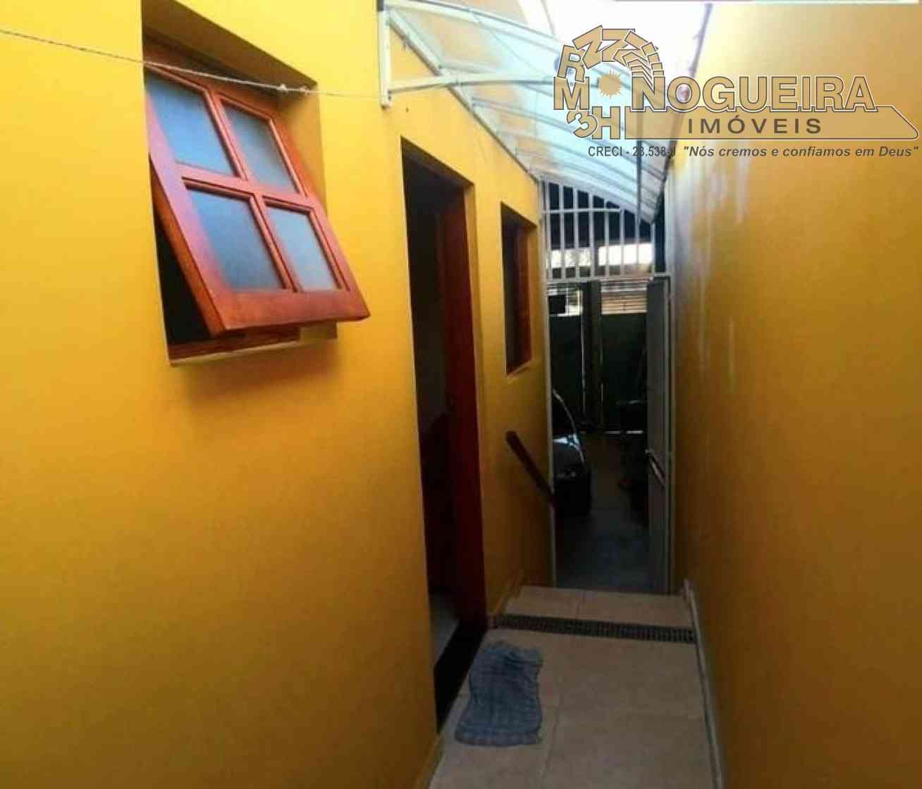 Casa Terrea 3 Dormitórios - Jardim Albertina