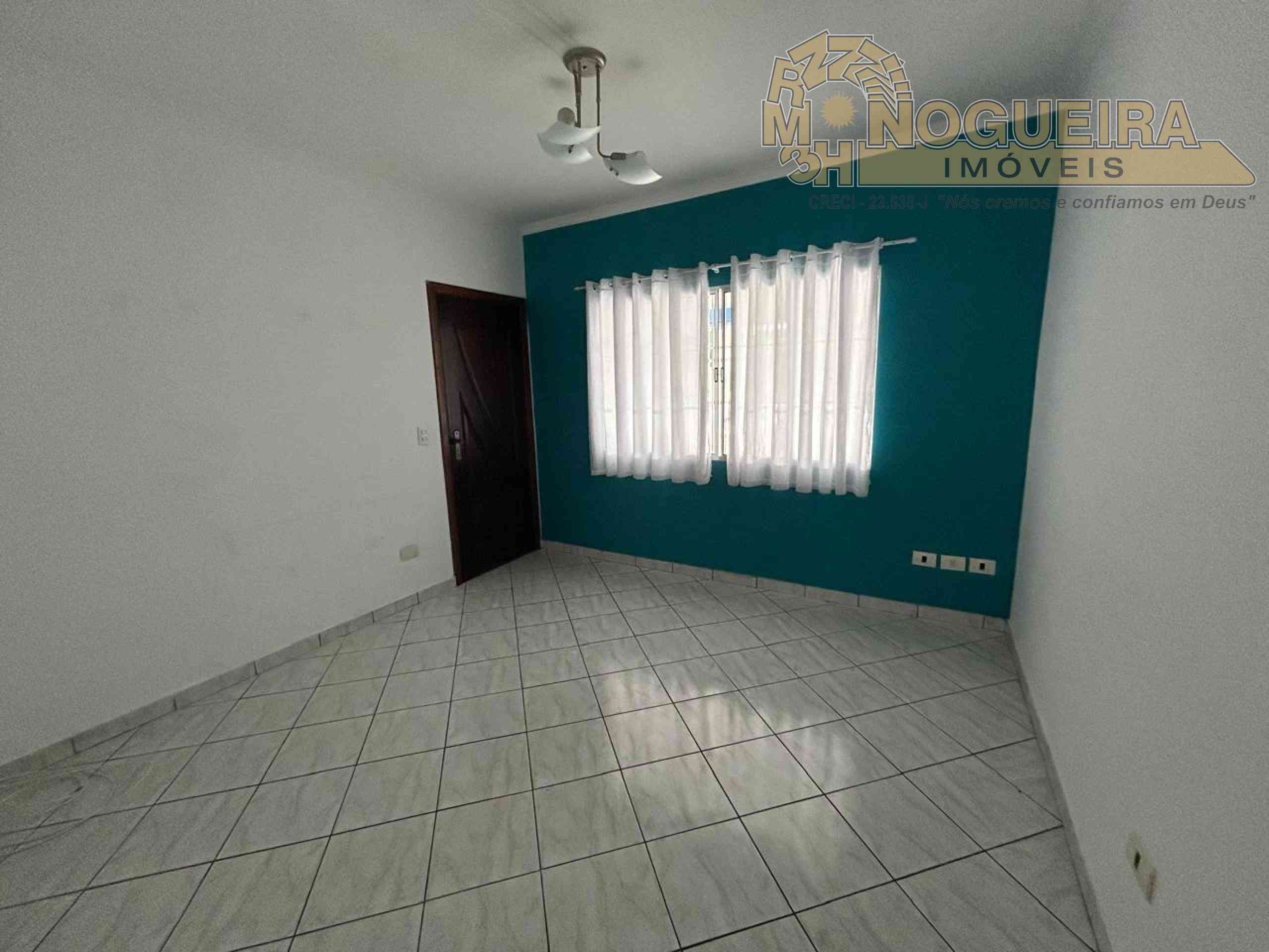 Sobrado com 4 Dormitórios Pq. Industrial Cumbica