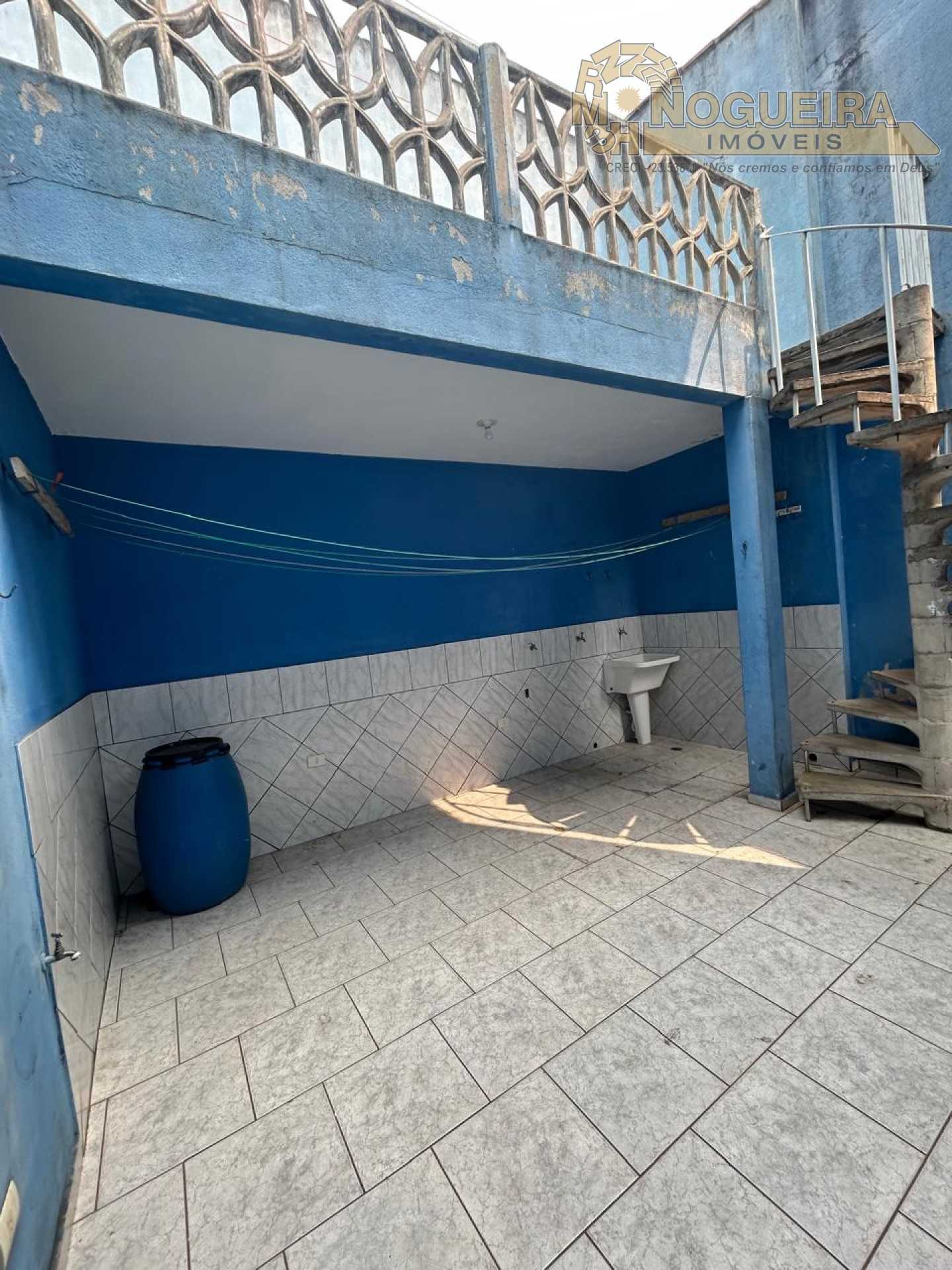 Sobrado com 4 Dormitórios Pq. Industrial Cumbica