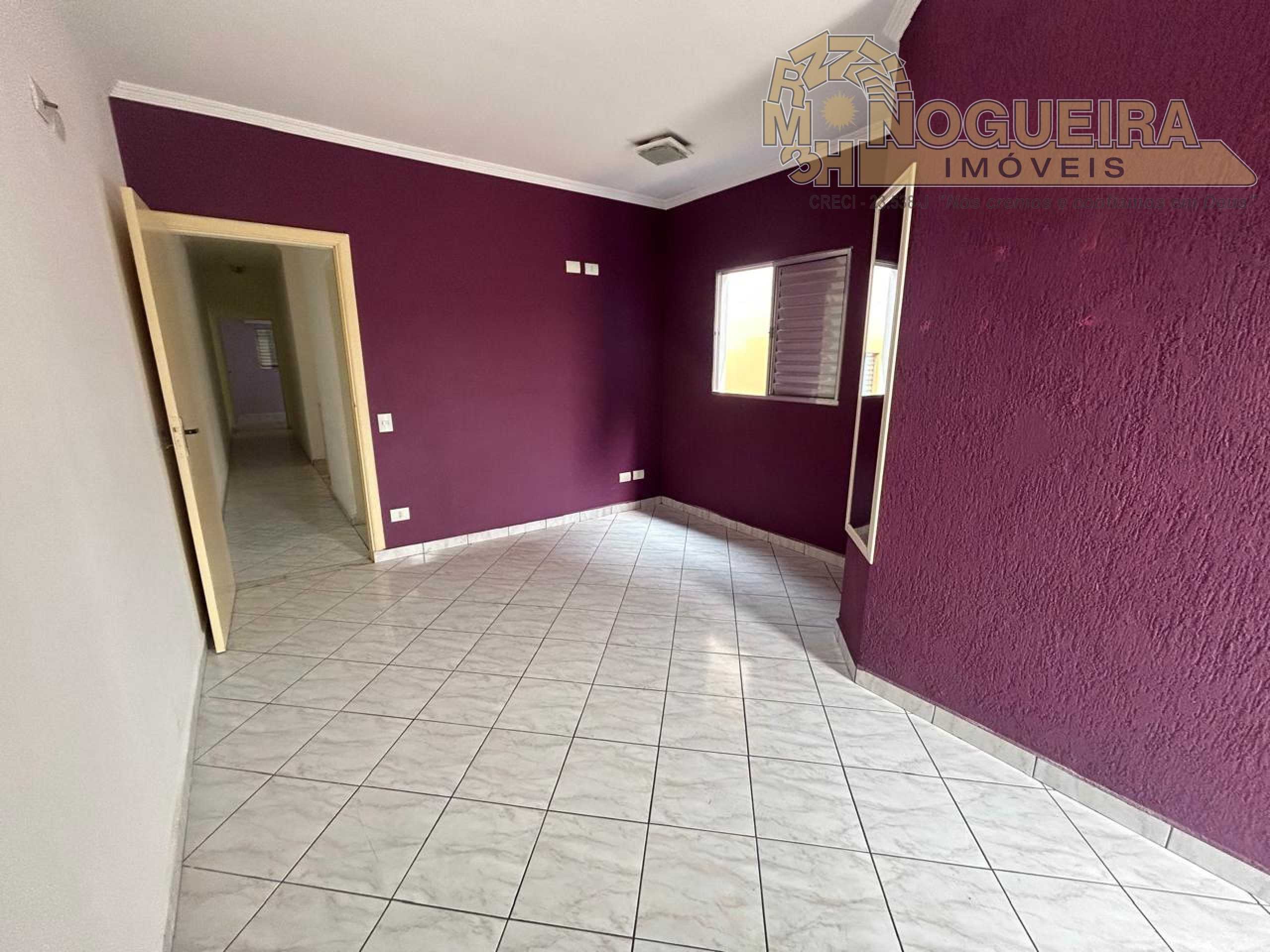 Sobrado com 4 Dormitórios Pq. Industrial Cumbica