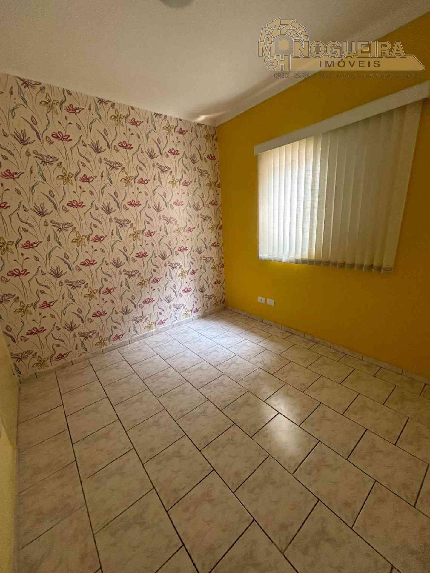 Sobrado com 4 Dormitórios Pq. Industrial Cumbica