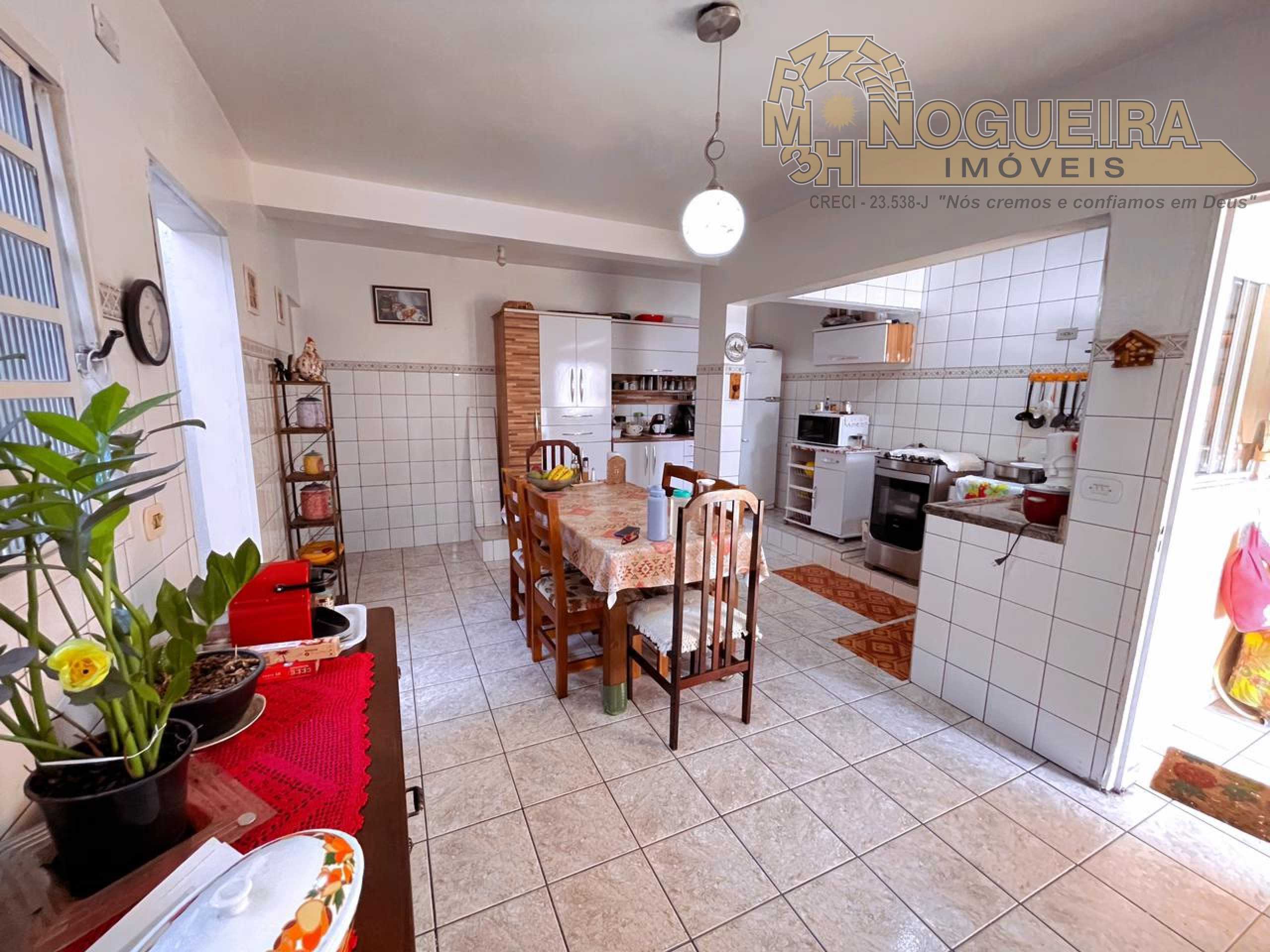 Casa Térrea Jd. Santa Clara