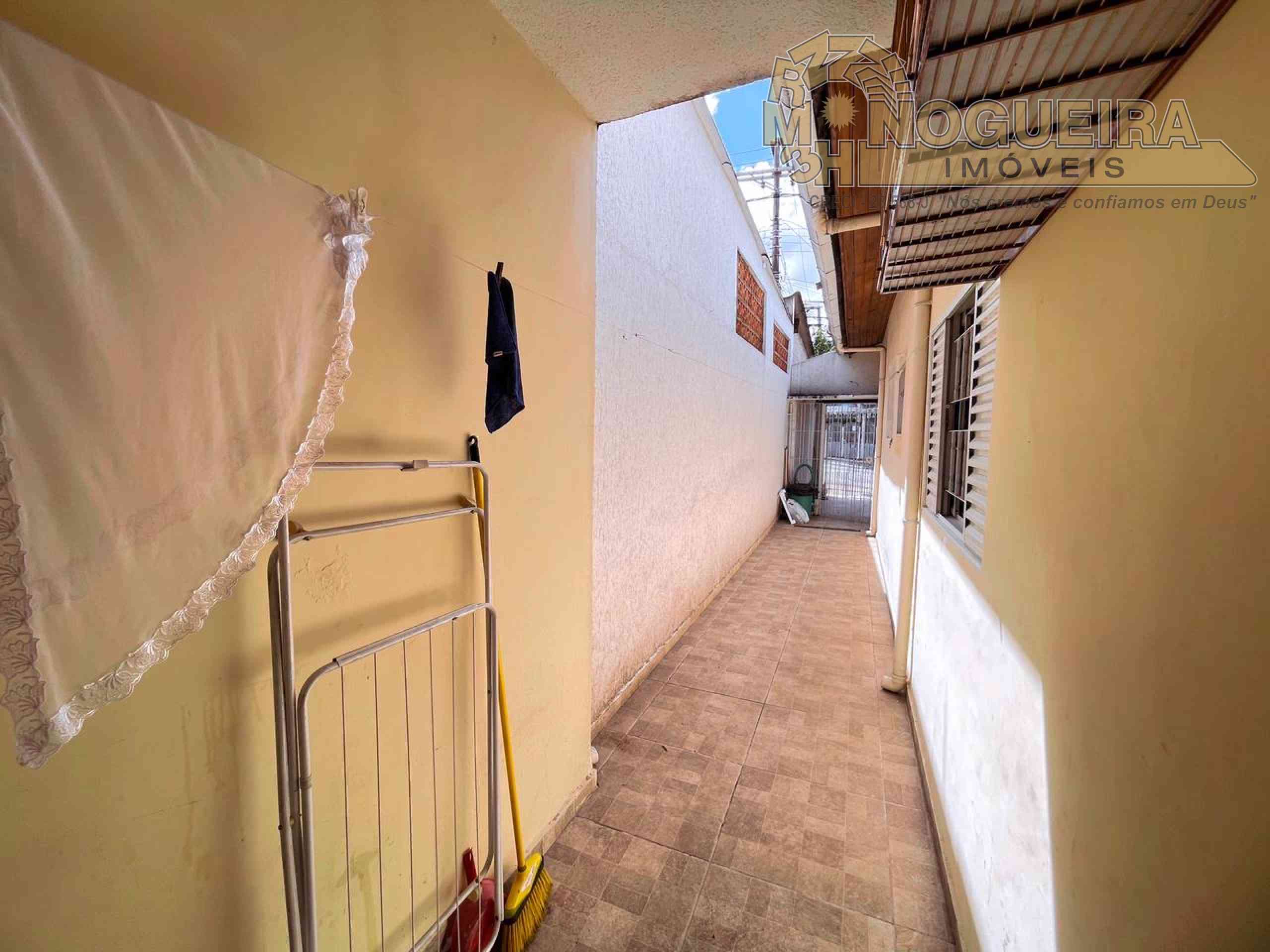 Casa Térrea Jd. Santa Clara