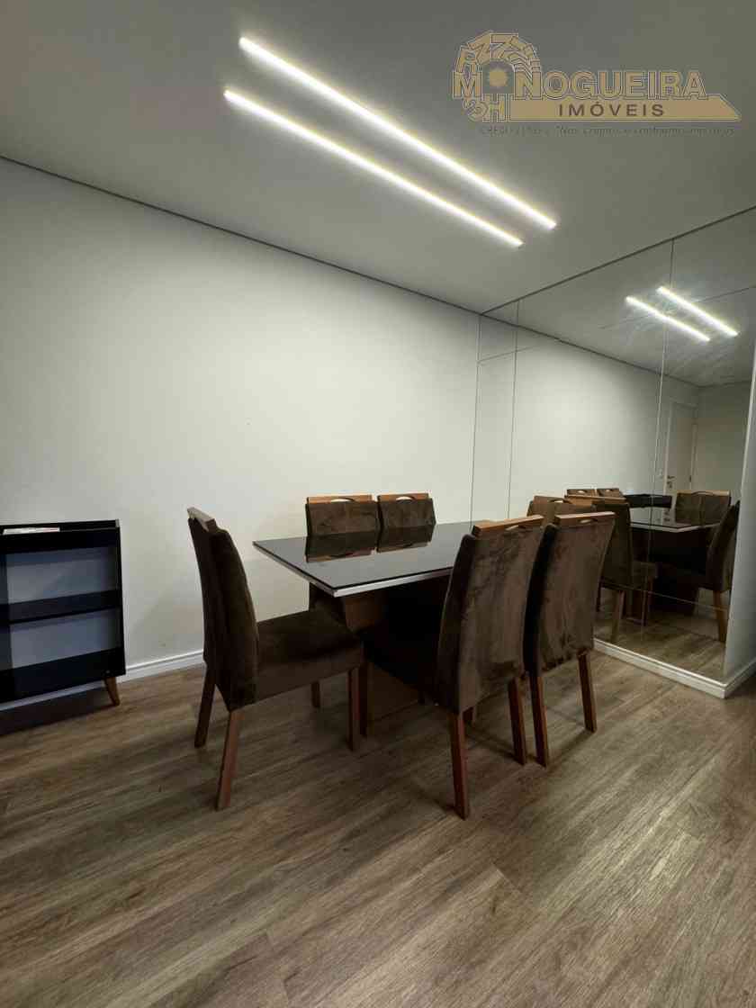 Apartamento Cidade Maia á venda