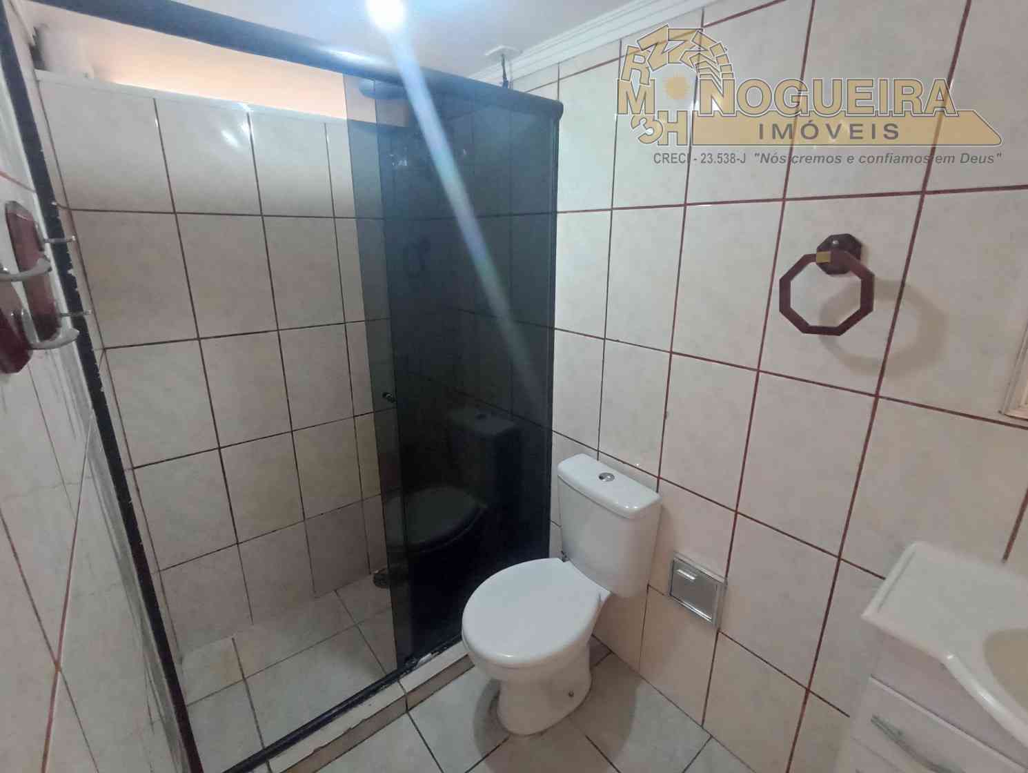 Ótimo Apartamento Condomínio Santa Catarina