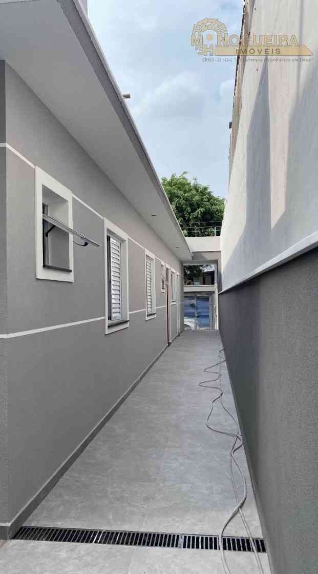 Casa térrea próximo ao Shopping Maia