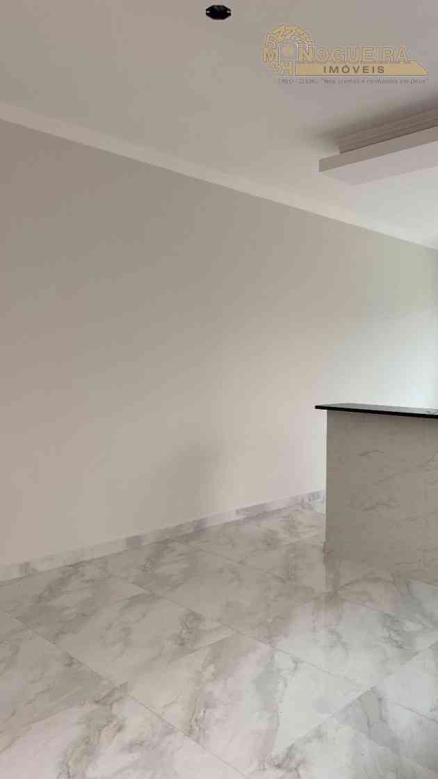 Casa térrea próximo ao Shopping Maia