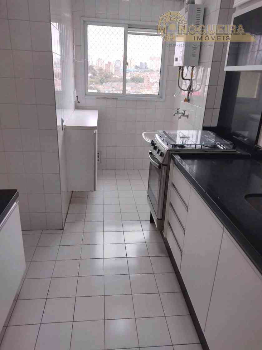 APARTAMENTO 2 DORMITÓRIOS C/ 1 SUÍTE - VILA ARICANDUVA