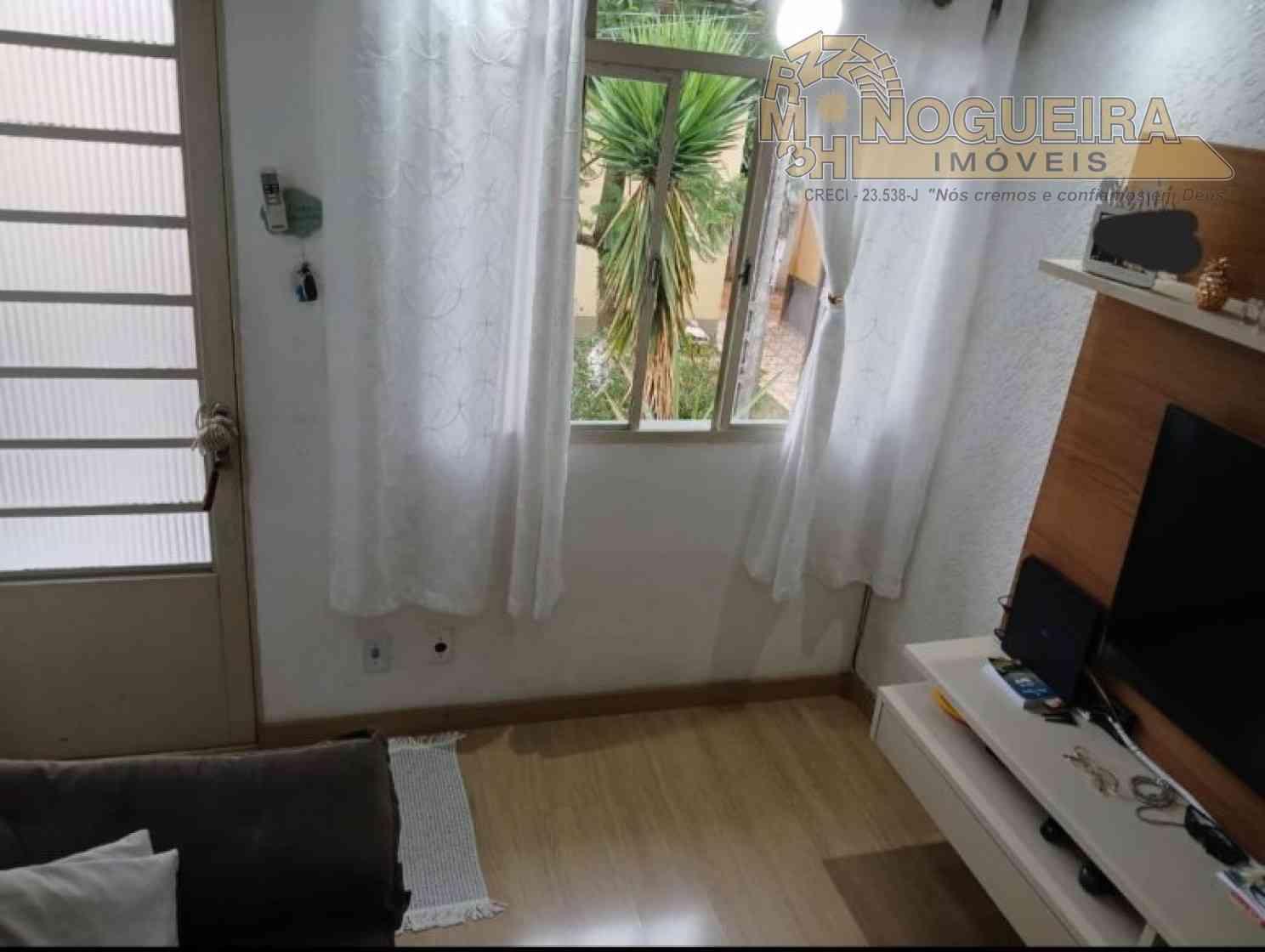 Ótimo Sobrado todo planejado com 2 dormitórios condominio Morada Nova Jardim Otawa