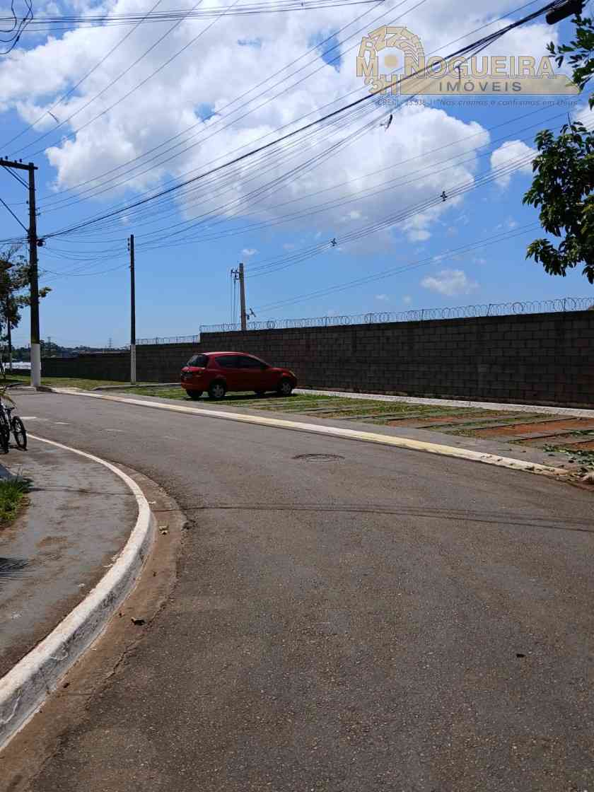 Ótimo Sobrado todo planejado com 2 dormitórios condominio Morada Nova Jardim Otawa