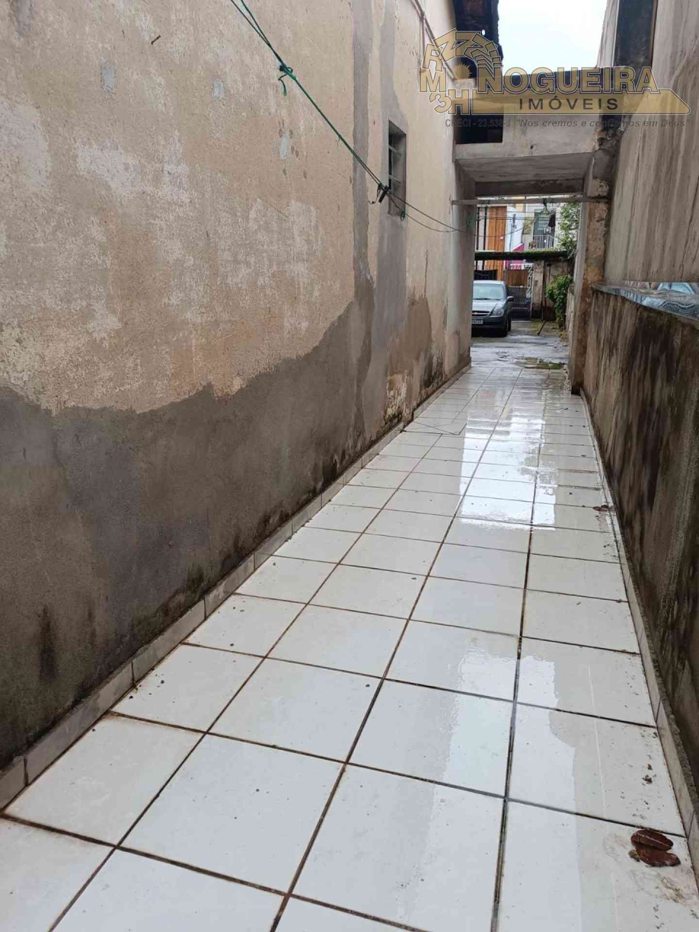casa térrea antiga terreno com 300 m2