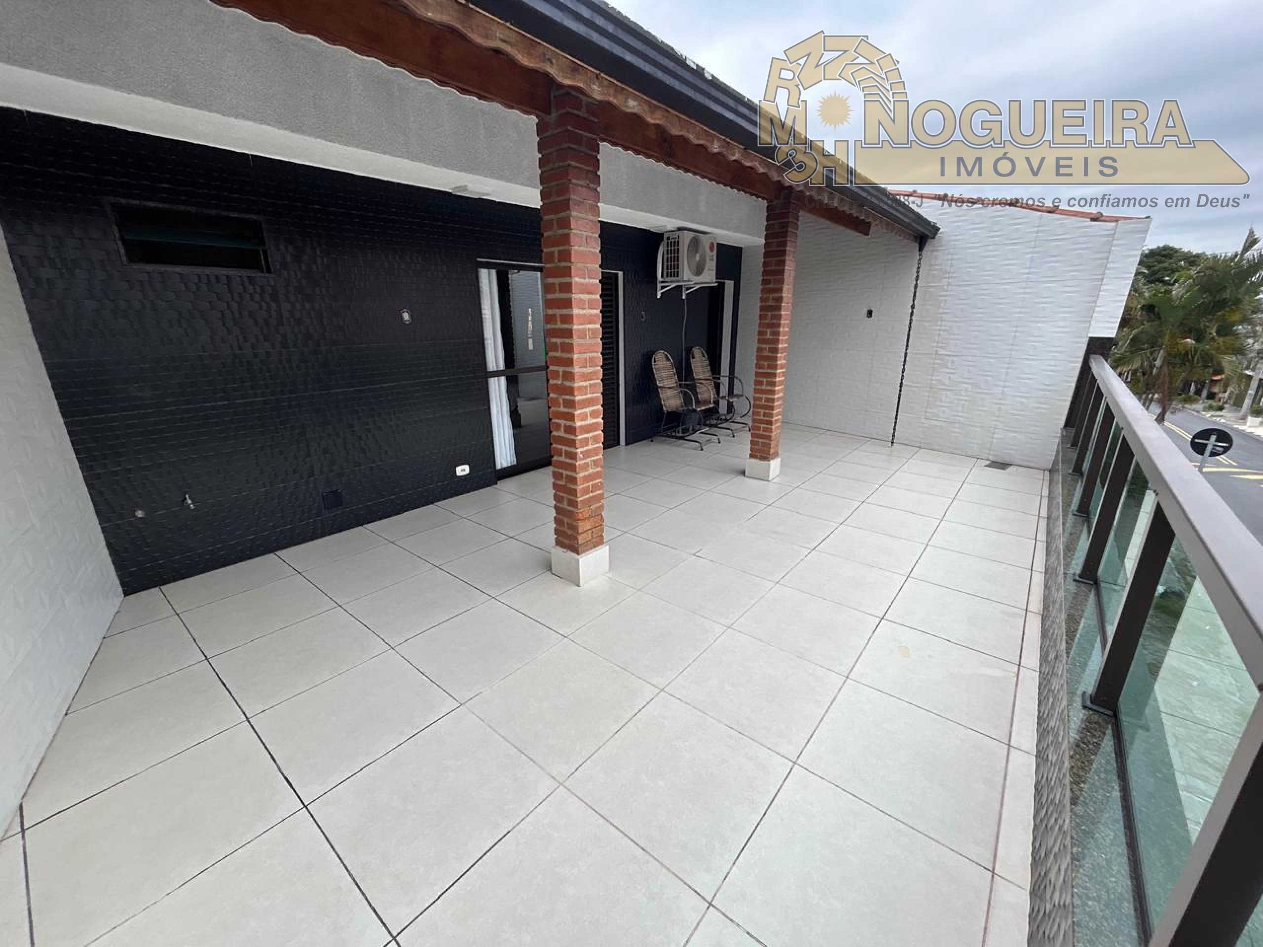 Lindo sobrado com edicula  no Bom Clima