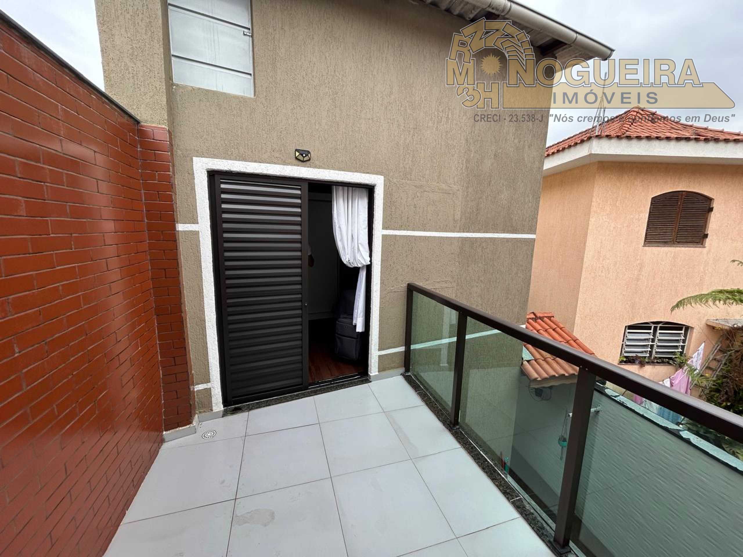 Lindo sobrado com edicula  no Bom Clima