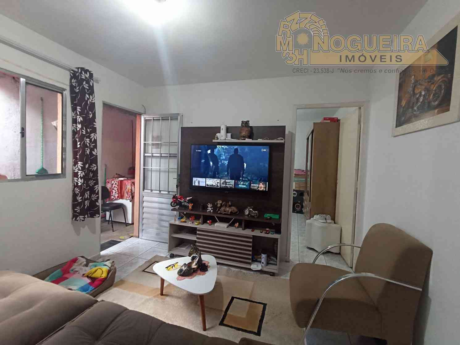 Casa no Bairro dos Pimentas em Guarulhos