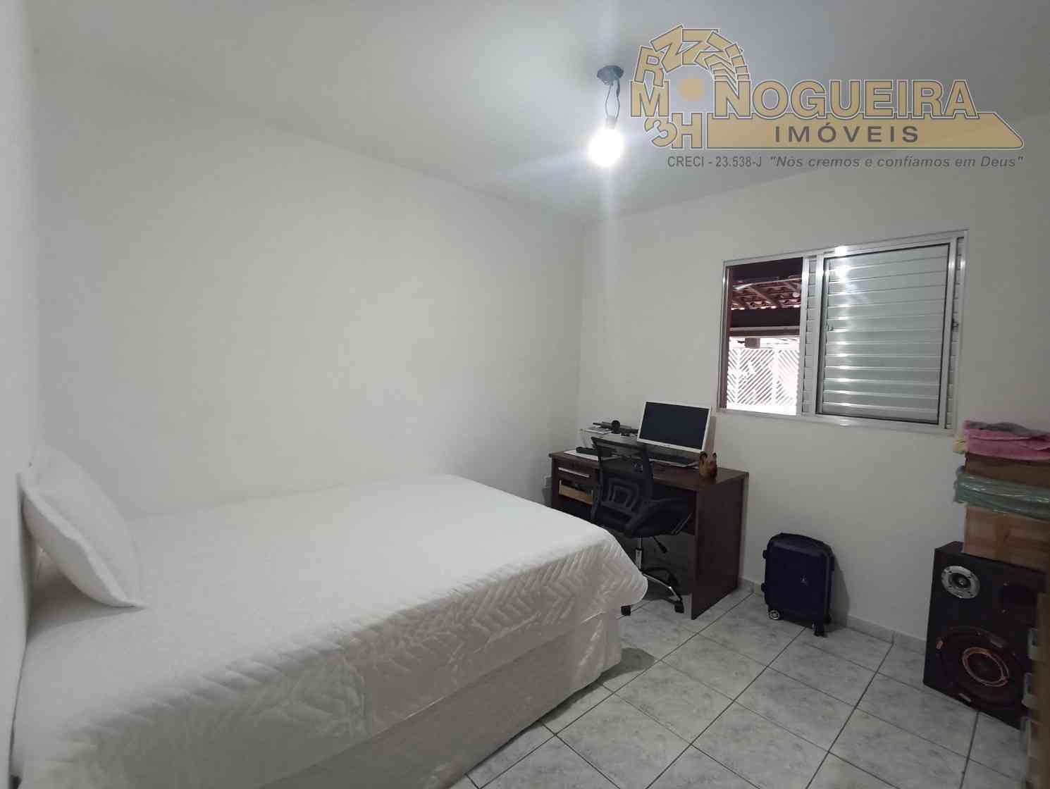 Casa no Bairro dos Pimentas em Guarulhos