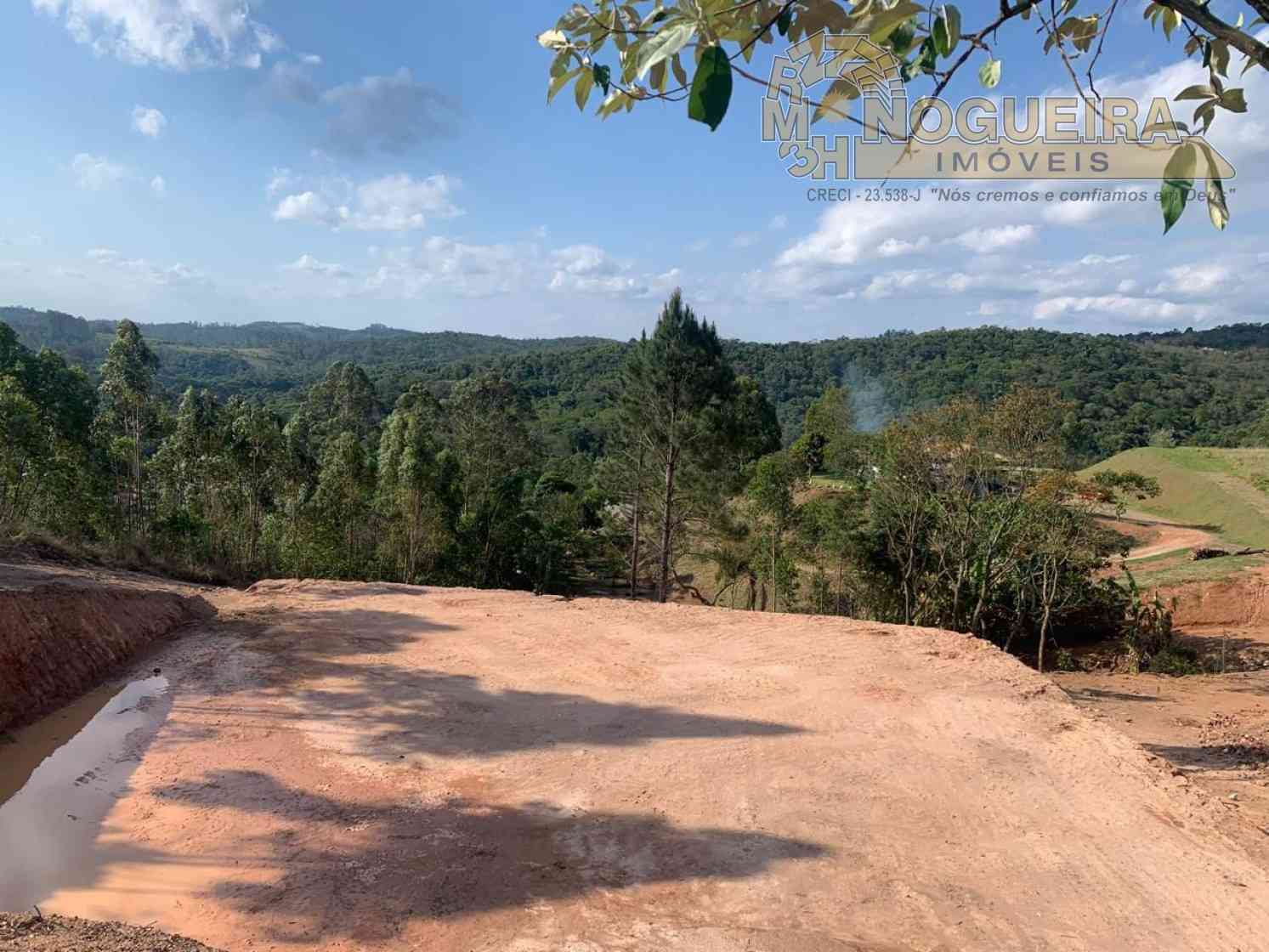 Vendo lote 5.000 m² em condomínio fechado em Atibaia