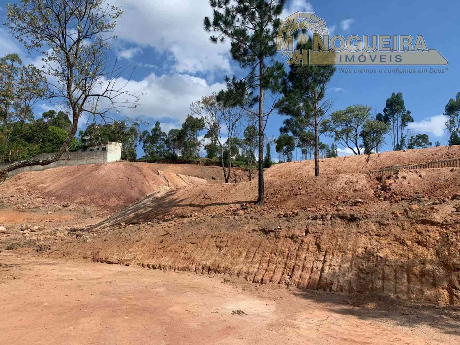 Vendo lote 5.000 m² em condomínio fechado em Atibaia