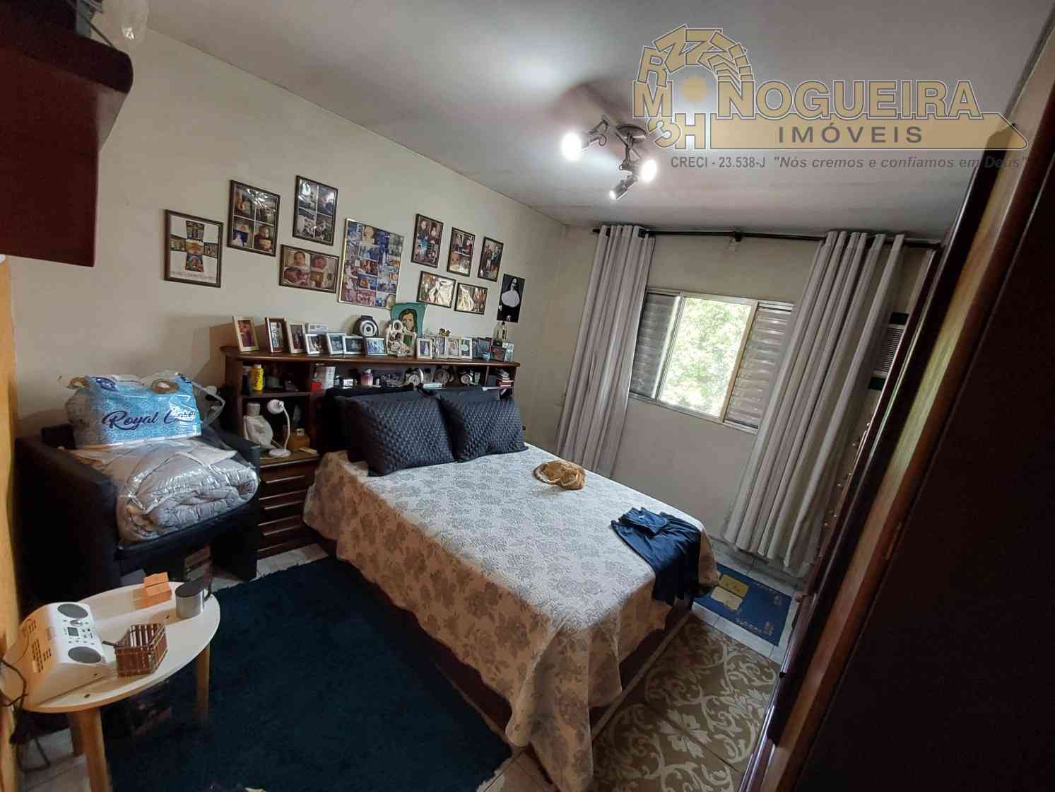 Ótimo Sobrado com 2 suítes - Vila Maranduba