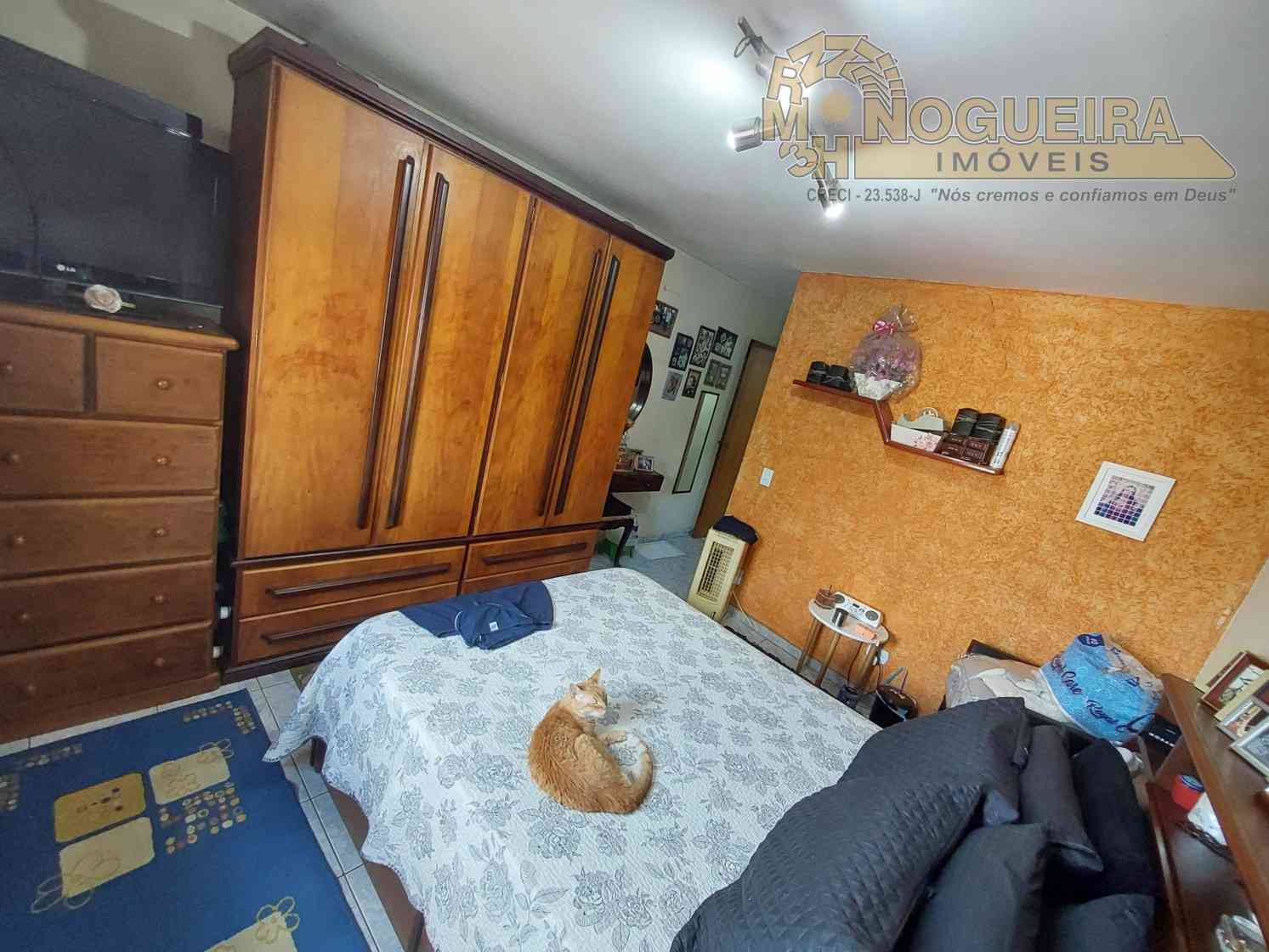 Ótimo Sobrado com 2 suítes - Vila Maranduba