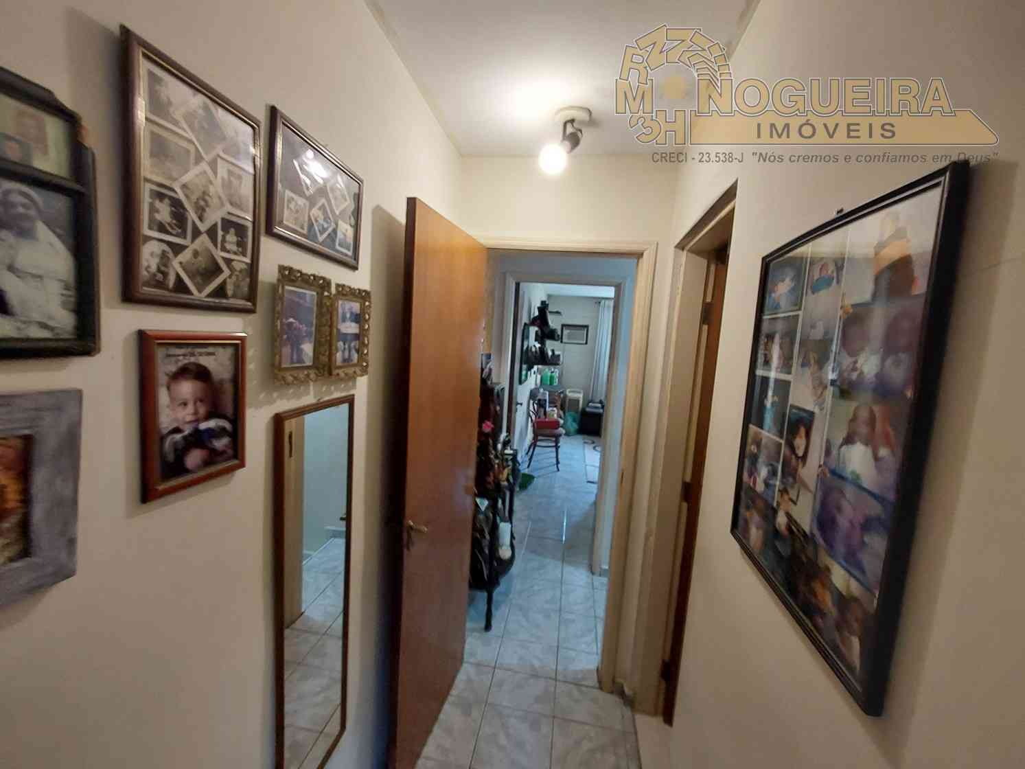 Ótimo Sobrado com 2 suítes - Vila Maranduba