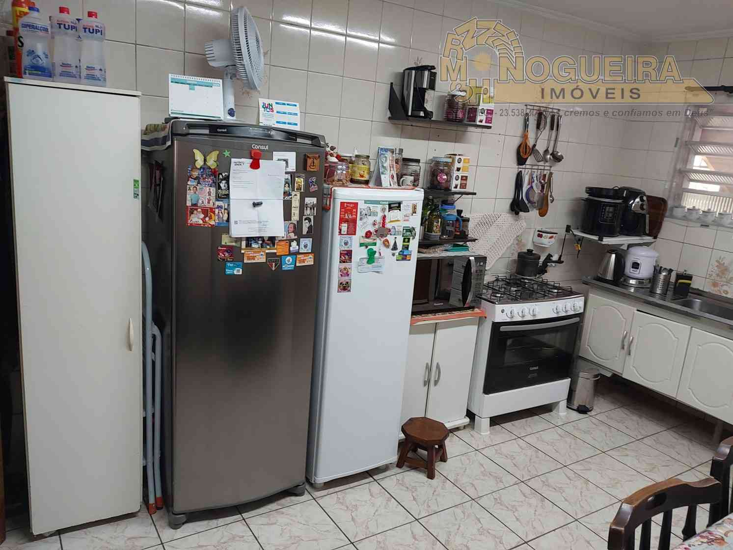 Ótimo Sobrado com 2 suítes - Vila Maranduba