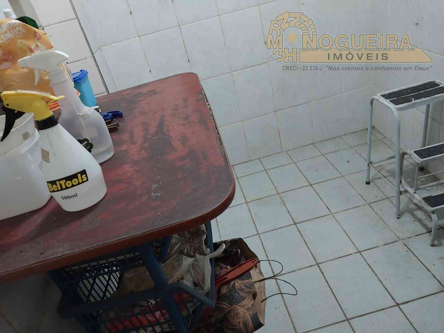 Ótimo Sobrado com 2 suítes - Vila Maranduba