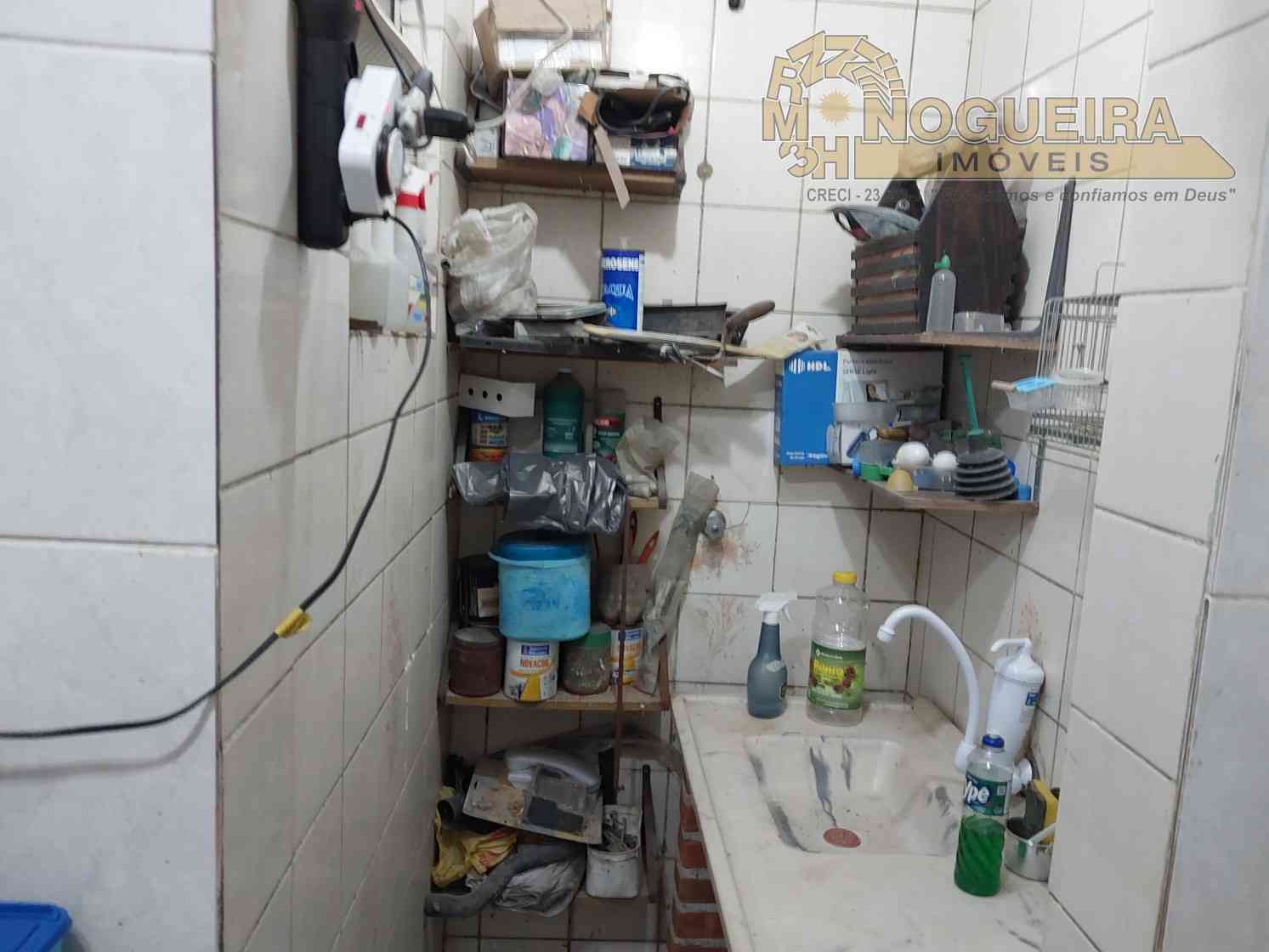 Ótimo Sobrado com 2 suítes - Vila Maranduba