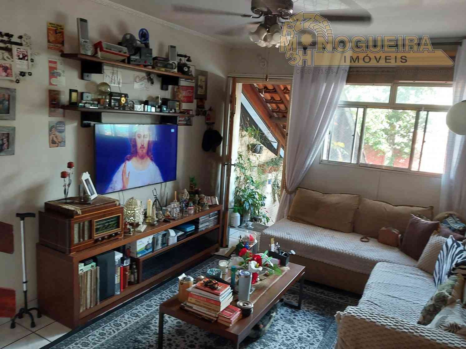 Ótimo Sobrado com 2 suítes - Vila Maranduba