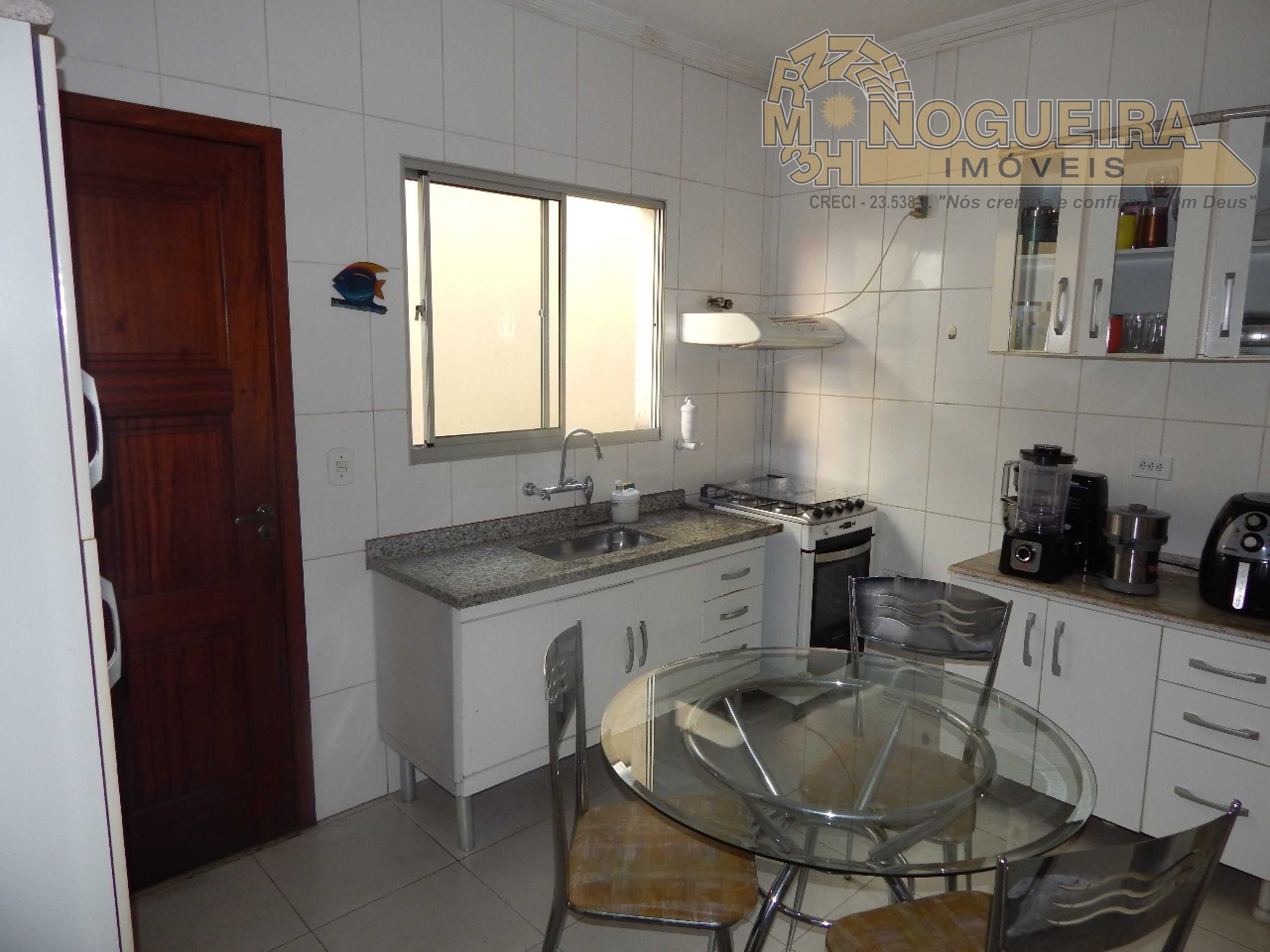 Sobrado no Jd. Santa Clara